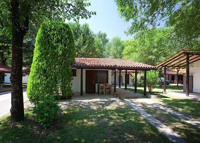 Resort Club Del Sole Tenuta Primero Grado Family Resort 4*